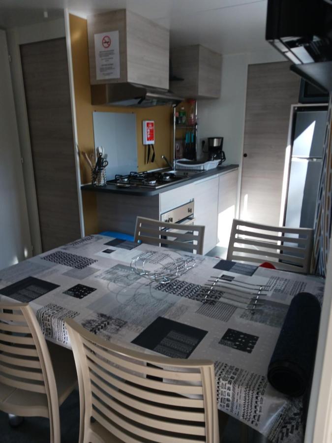 Mobil 4-6 Places St Brevin Les Pins 44 *